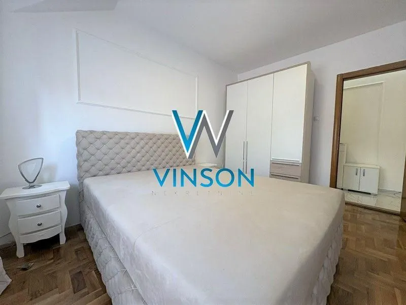 Izdavanje, dvosoban stan, 70m², Centar, Novi Sad