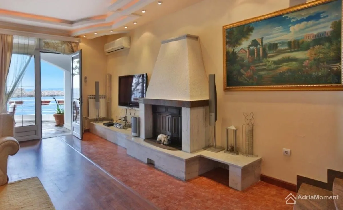 Sale, house, 560m², Sveti Stefan, Budva