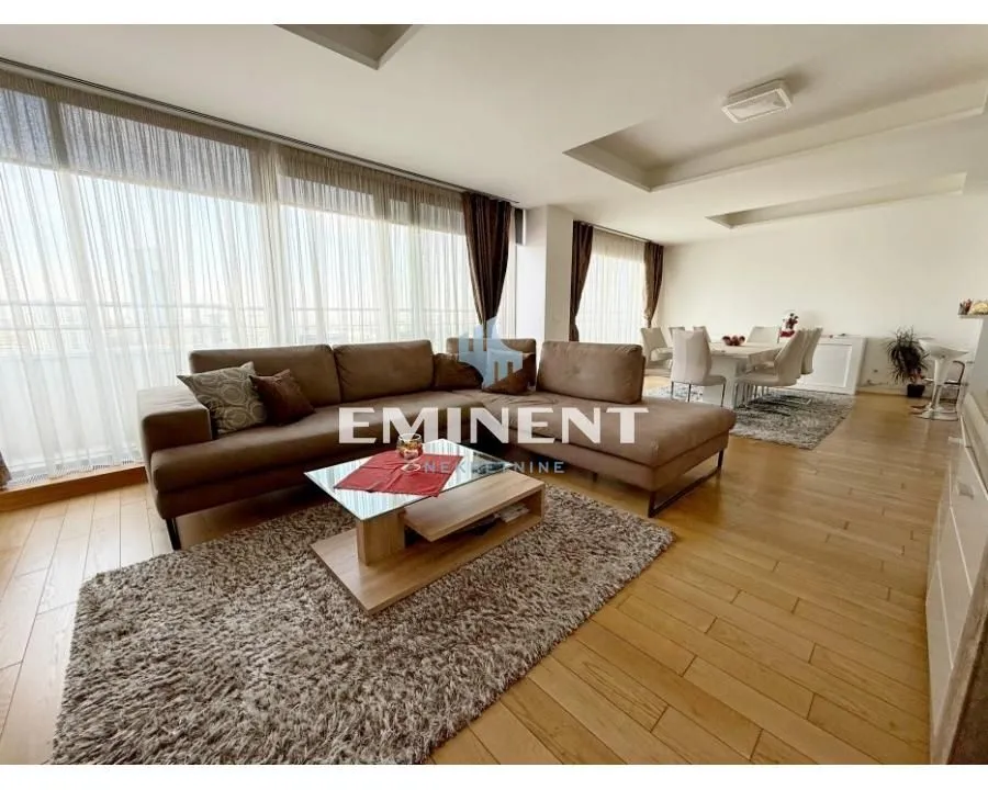 Sale, four bedroom apartment, 128m², Novi Beograd Blok 67, Novi Beograd Sve Podlokacije