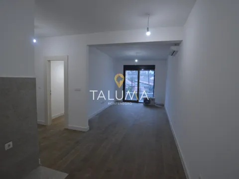 Three Bedroom Apartment for Rent, 67m2, Dalmatinska ulica, Podgorica Three Bedroom Apartment for Rent, 67m2, Dalmatinska ulica, Podgorica
