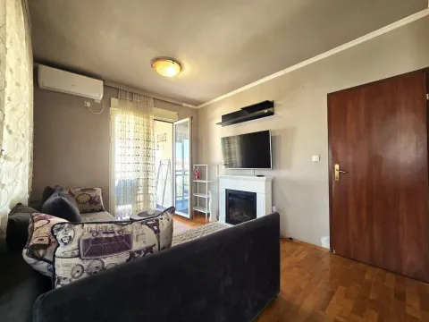 Prodaja, stan, 41m², Stari Aerodrom, Podgorica - image 4