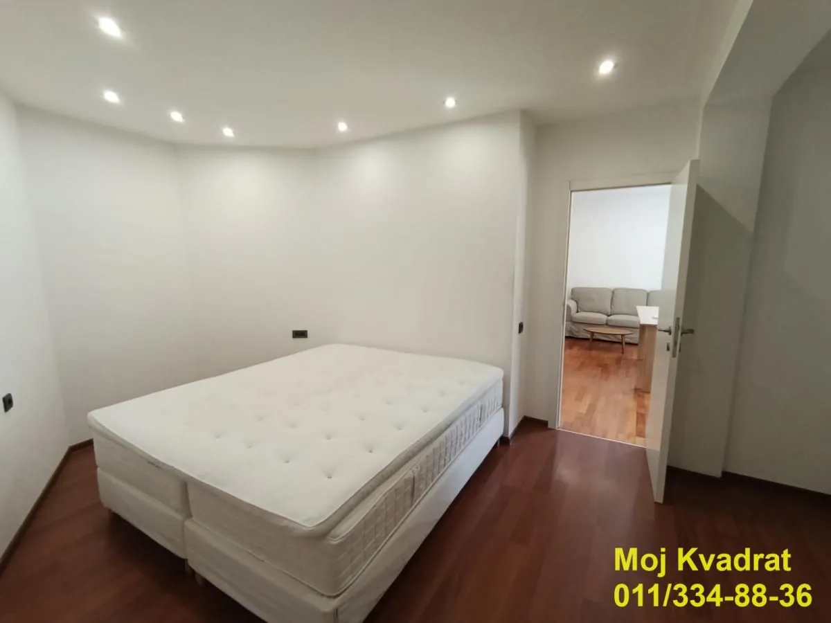 Rent, two bedroom apartment, 60m², Stari Grad, Beograd