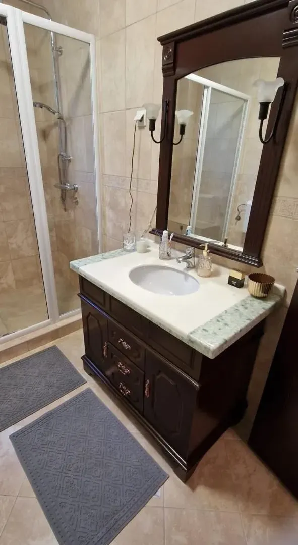 Prodaja, trosoban stan, 97m², Prčanj, Kotor