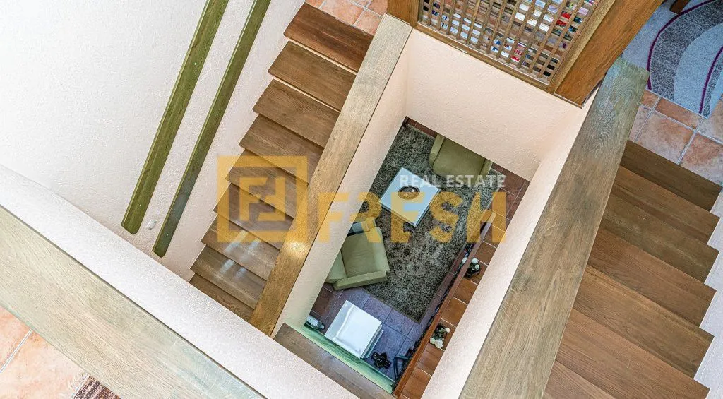 Sale, house, 240m², Kotor, Crna Gora