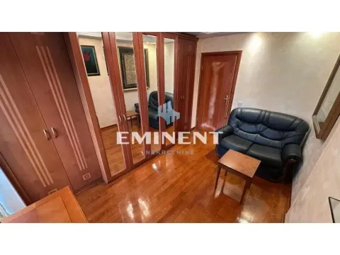 Izdavanje, trosoban stan, 140m², Stari Grad, Beograd - image 11