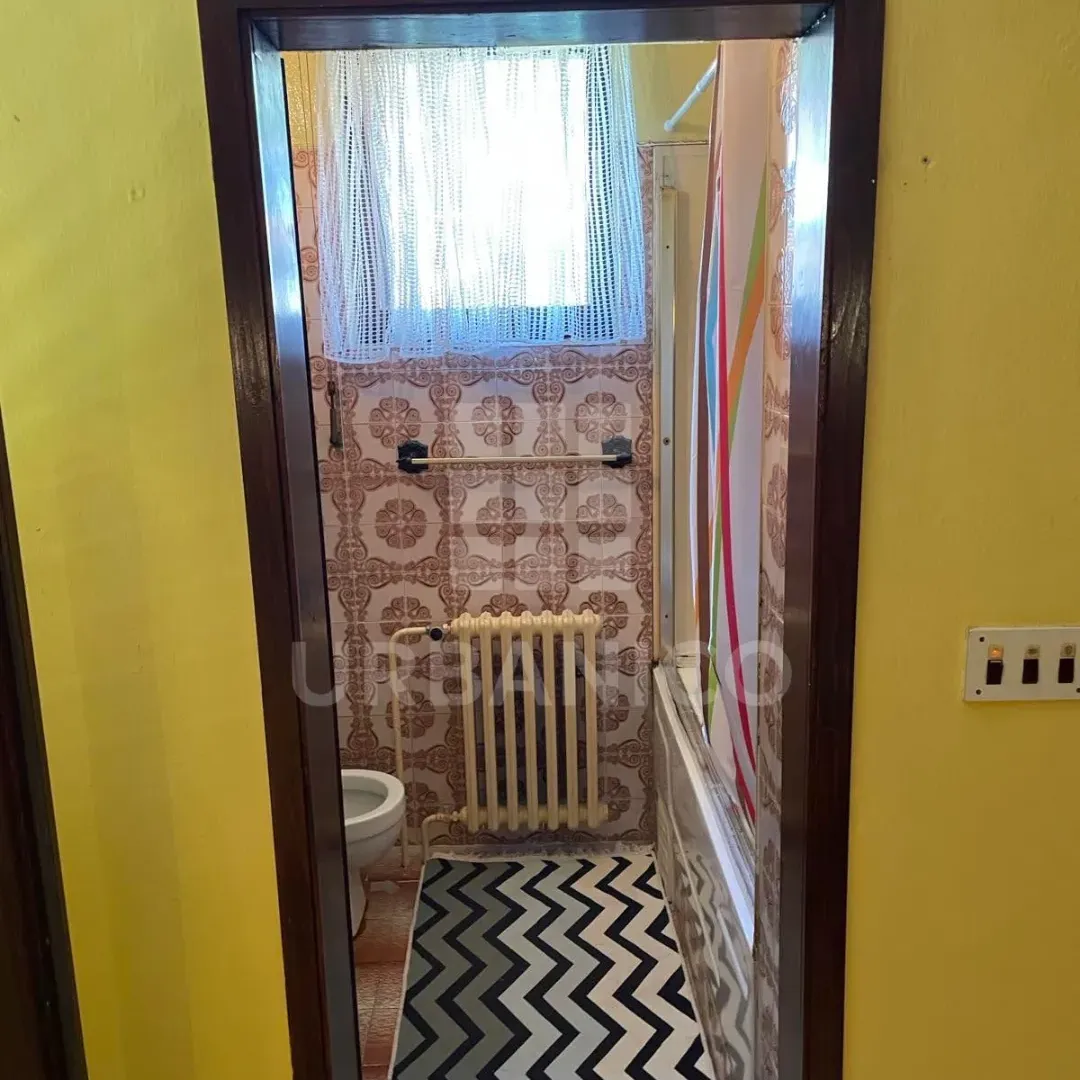 Sale, house, 220m², Centar, Cetinje