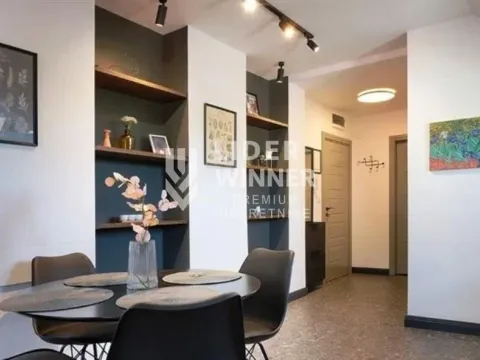 Prodaja, četvorosoban stan, 109m², Zemun Centar, Zemun Sve Podlokacije - image 11