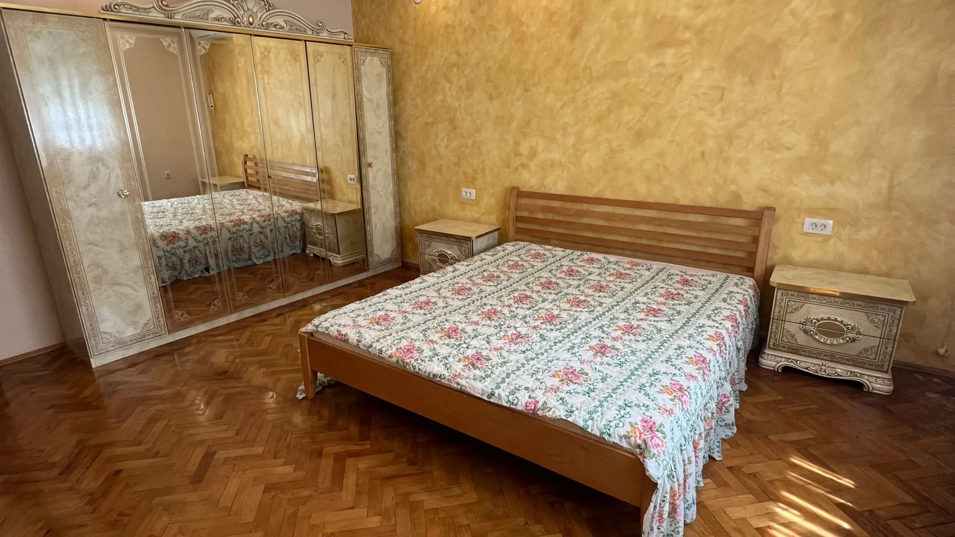 Sale, house, 204m², Stari Bar, Bar