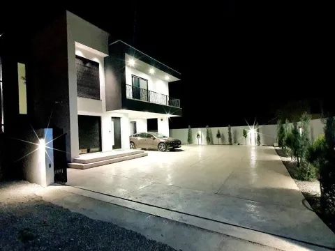 Rent, house, 190m², Tološi, Podgorica - image 9