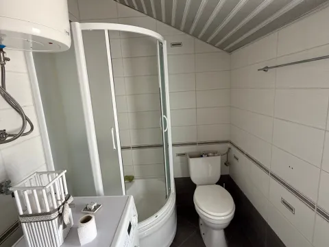 Rent, house, 80m², Gornja Gorica, Podgorica - image 12
