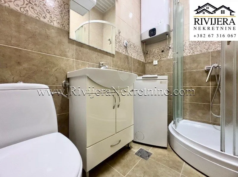 Prodaja, dvosoban stan, 60m², Centar, Tivat