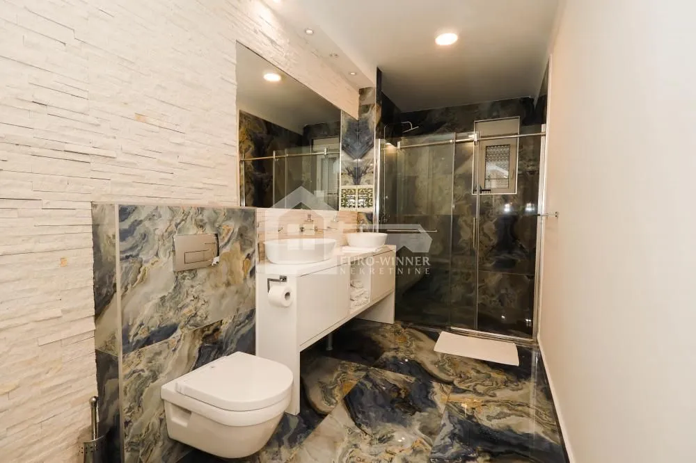 Sale, two bedroom apartment, 109m², Vračar Hram, Vračar Sve Podlokacije