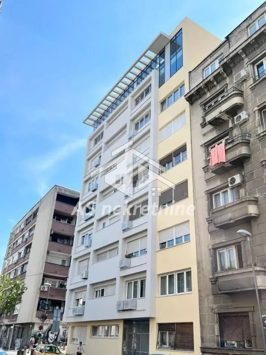 Izdavanje, dvosoban stan, 45m², Stari Grad, Beograd