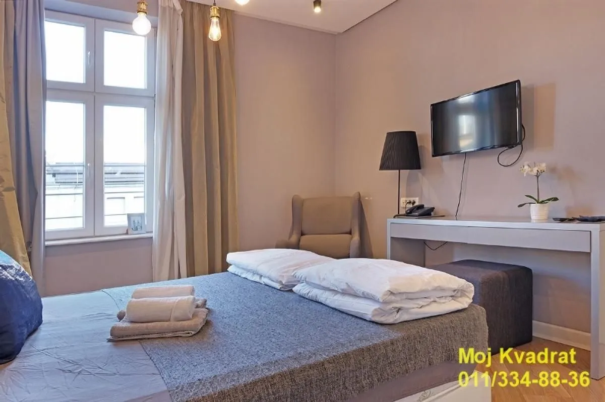 Prodaja, trosoban stan, 73m², Stari Grad, Beograd