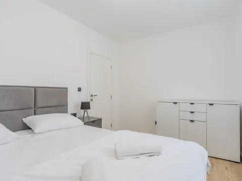 Prodaja, trosoban stan, 100m², Markovići, Budva - image 10