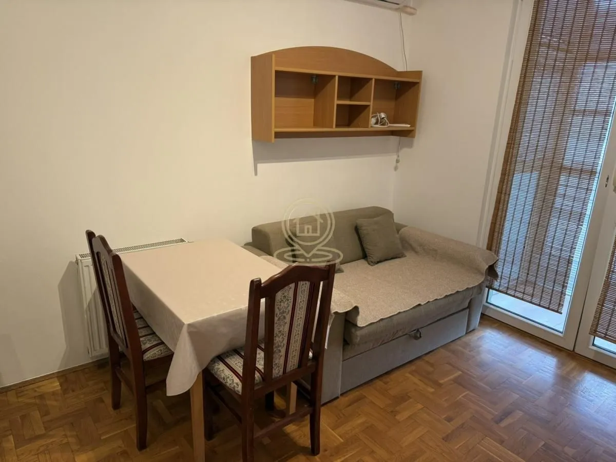 Rent, two bedroom apartment, 41m², Socijalno, Novi Sad Sve Podlokacije