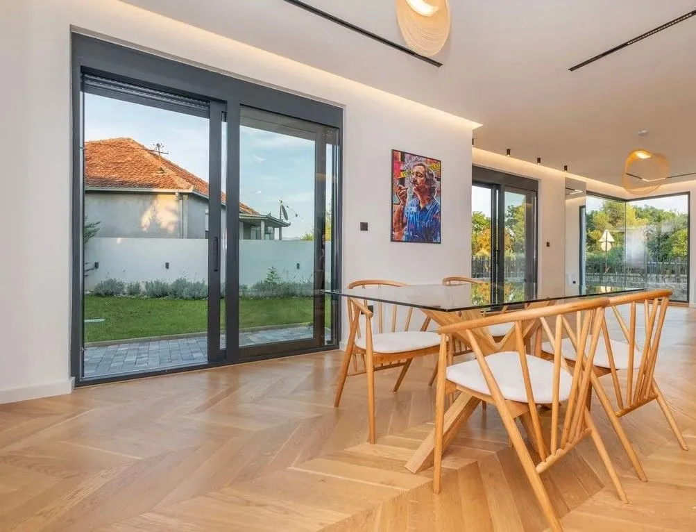 Rent, house, 182m², Donja Gorica, Podgorica
