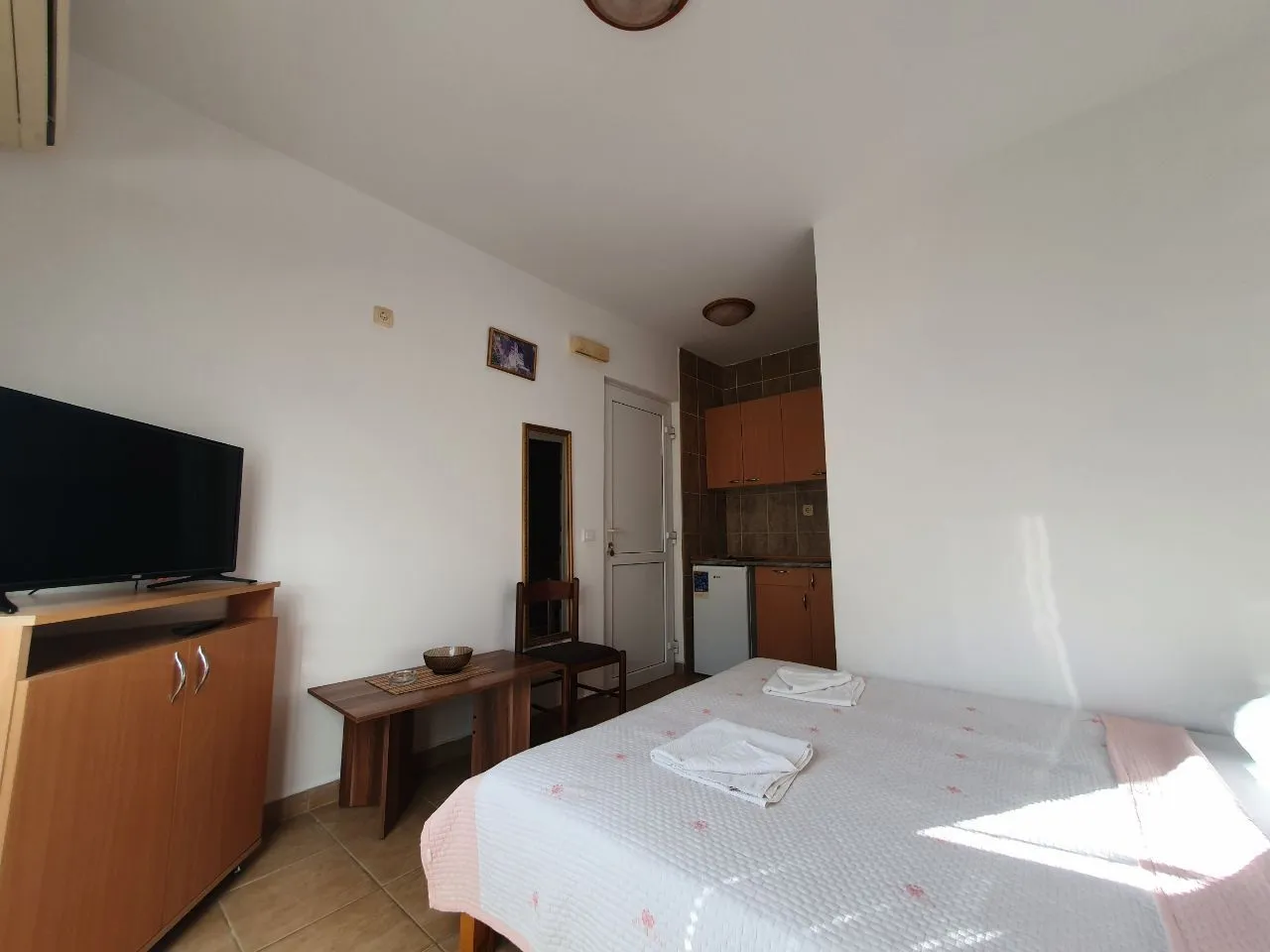 Izdavanje, jednosoban stan, 35m², Sutomore, Bar