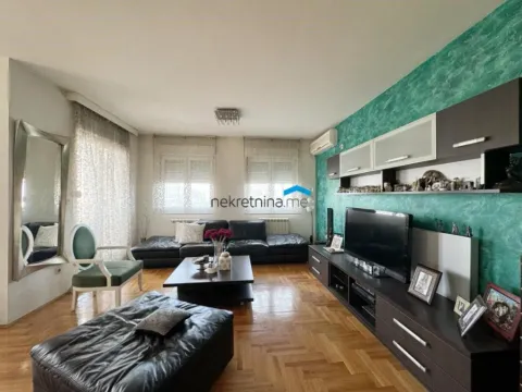 Prodaja, trosoban stan, 119m², Stari Aerodrom, Podgorica - image 5