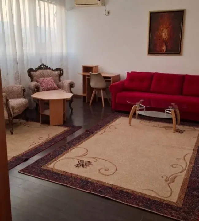 Izdavanje, jednosoban stan, 58m², Centar, Podgorica