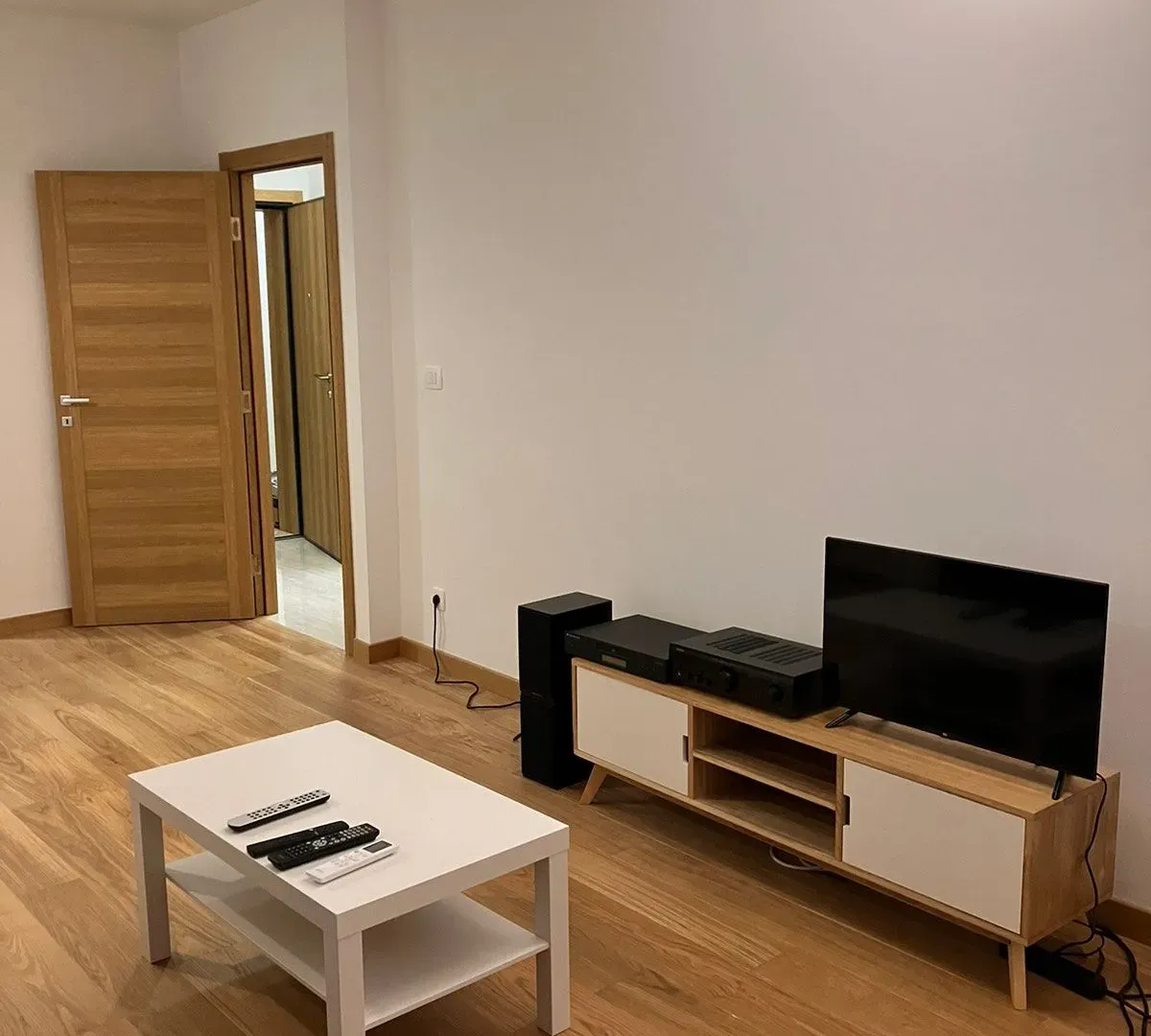 Rent, apartment, 48m², Podgorica, Crna Gora