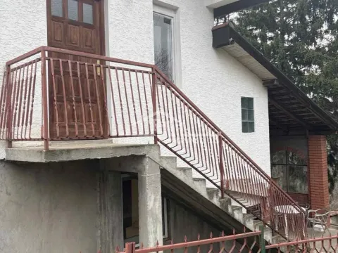 Prodaja, kuća, 215m², Lisović, Barajevo - image 9