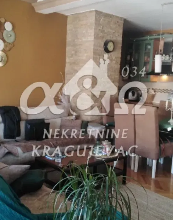 Sale, three bedroom apartment, 71m², Centar, Kragujevac