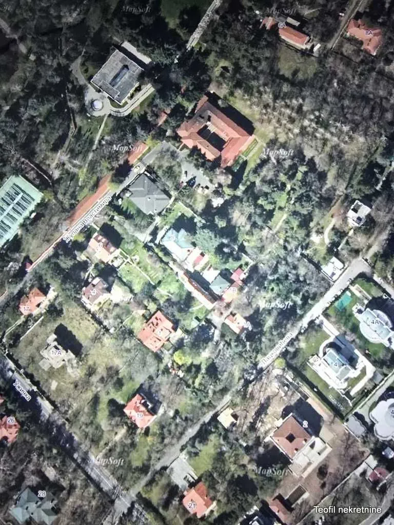 Izdavanje, trosoban stan, 100m², Savski Venac, Beograd