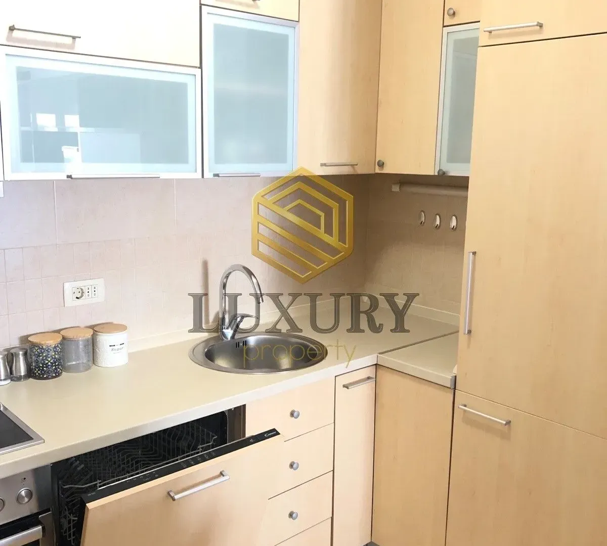 Prodaja, jednosoban stan, 44m², Stari Aerodrom, Podgorica