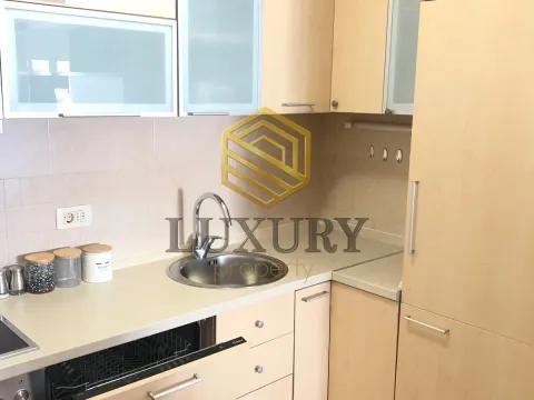 Prodaja, jednosoban stan, 44m², Stari Aerodrom, Podgorica - image 11