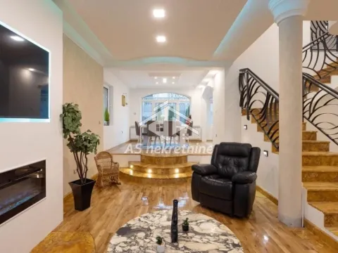 Izdavanje, kuća, 417m², Jajinci, Voždovac Sve Podlokacije - image 4