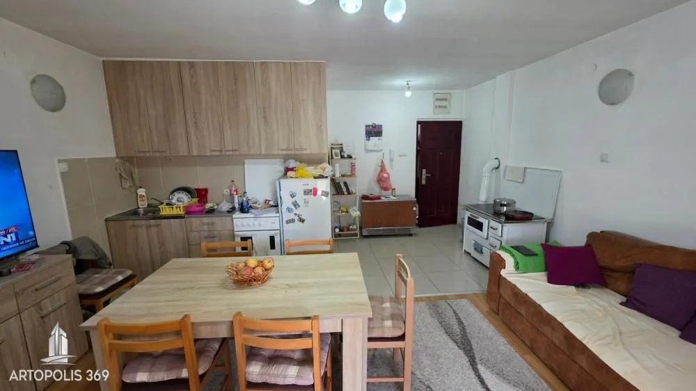 Prodaja, kuća, 453m², Zemun Sve Podlokacije, Beograd