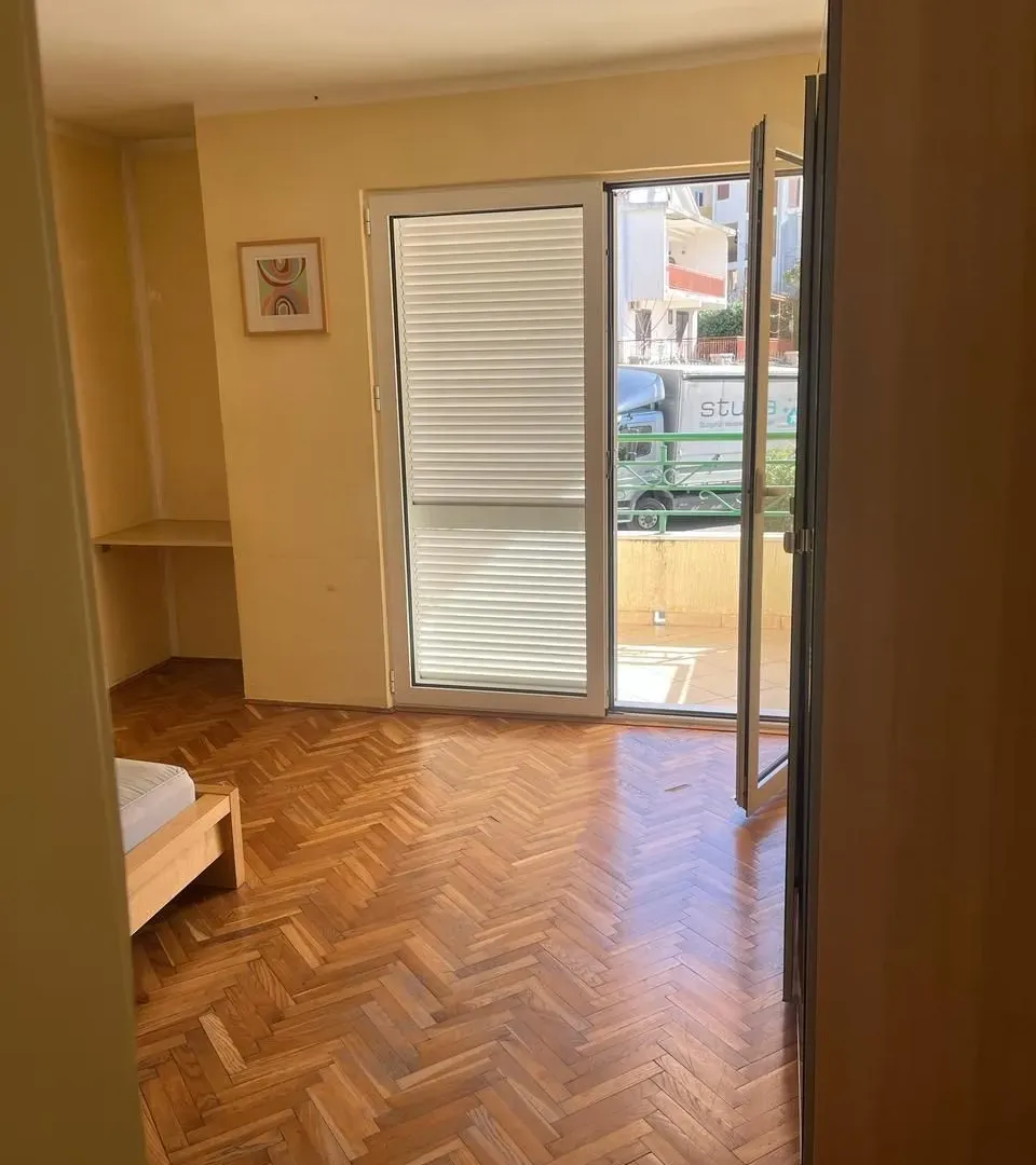 Sale, two bedroom apartment, 80m², Bečići, Budva