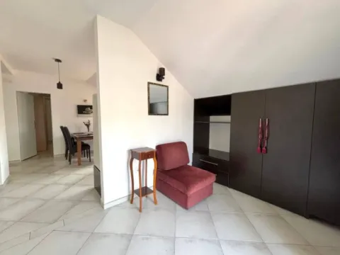 Prodaja, dvosoban stan, 73m², Dobrota, Kotor - image 4