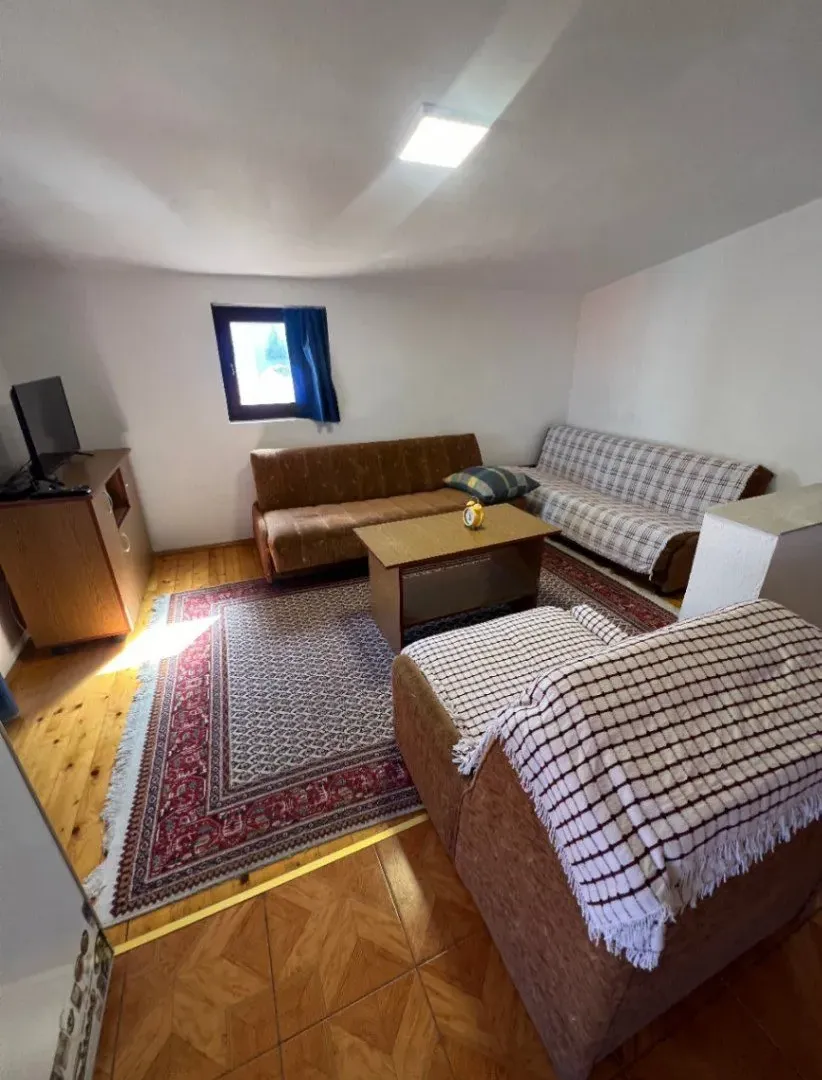 Izdavanje, stan, 40m², Utjeha, Bar