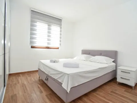 Prodaja, jednosoban stan, 53m², Bečići, Budva - image 19