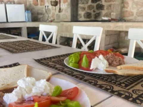 Prodaja, kuća, 684m², Ledenice, Kotor - image 3