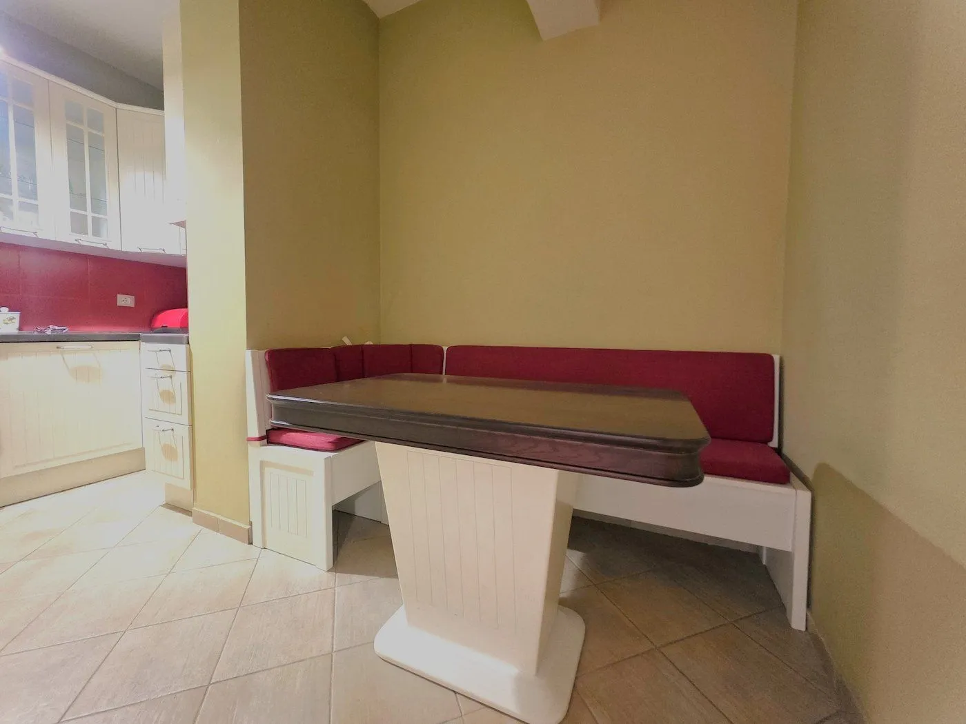 Prodaja, stan, 46m², 1 maj, Podgorica