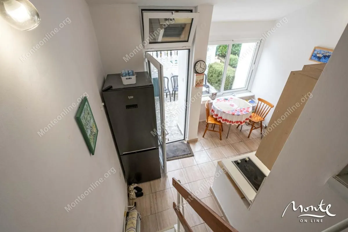 Prodaja, dvosoban stan, 55m², Krašići, Tivat