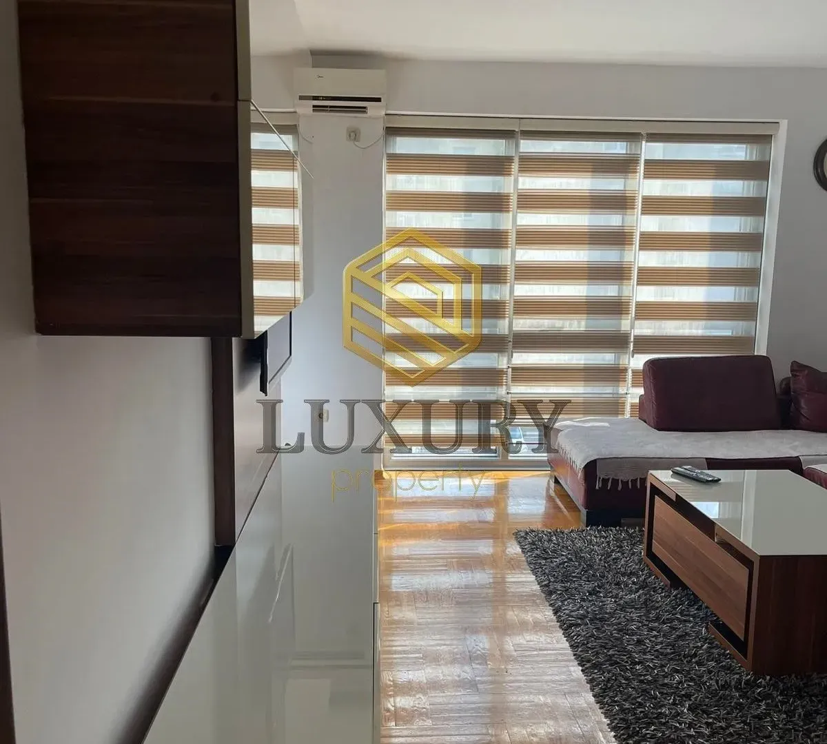 Izdavanje, jednosoban stan, 30m², Centar, Podgorica