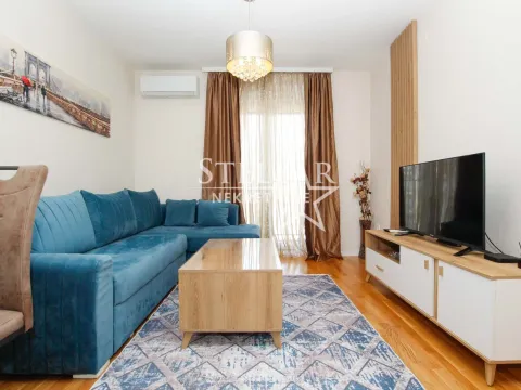 Rent, one bedroom apartment, 39m², Tuški Put, Podgorica - image 1