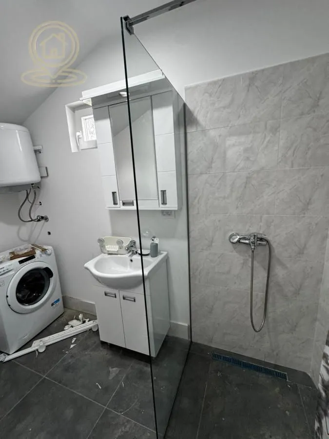 Rent, three bedroom apartment, 55m², Voždovac Sve Podlokacije, Beograd