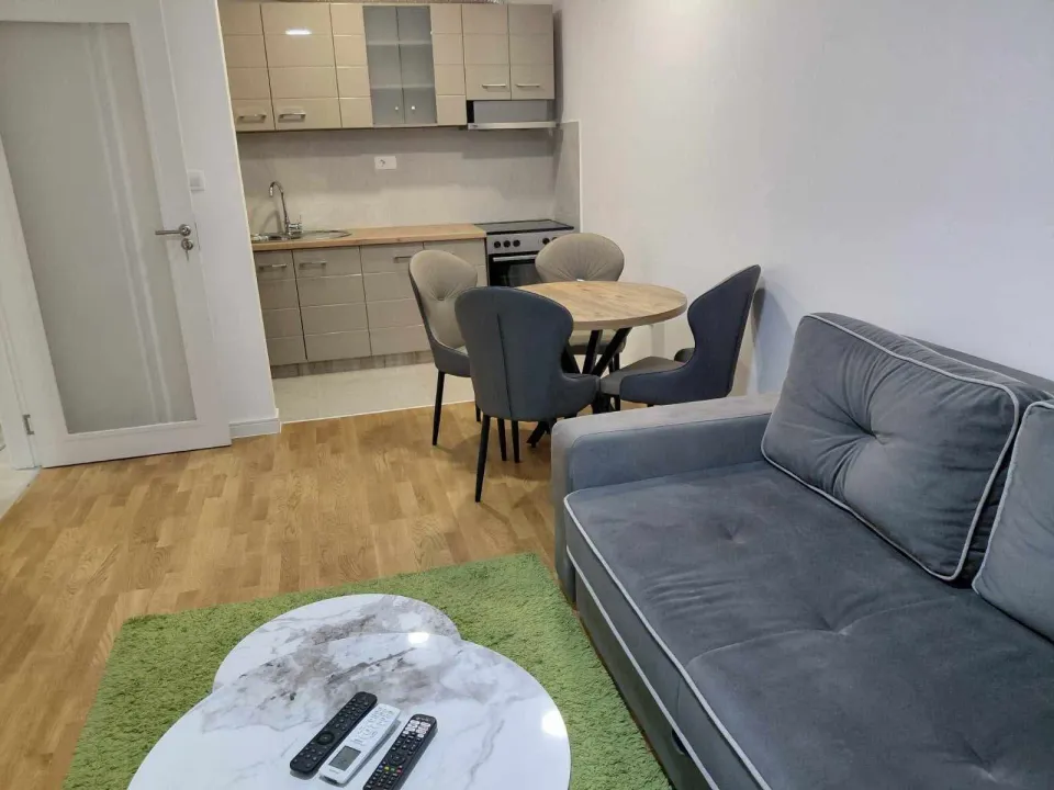 Rent, one bedroom apartment, 42m², Stari Aerodrom, Podgorica