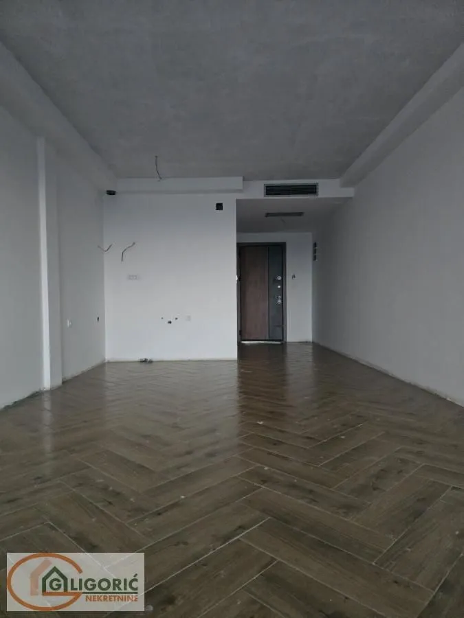 Prodaja, garsonjera, 44m², Centar, Pančevo