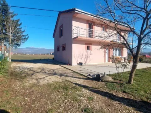 Prodaja, kuća, 110m², Miločani, Nikšić - image 3