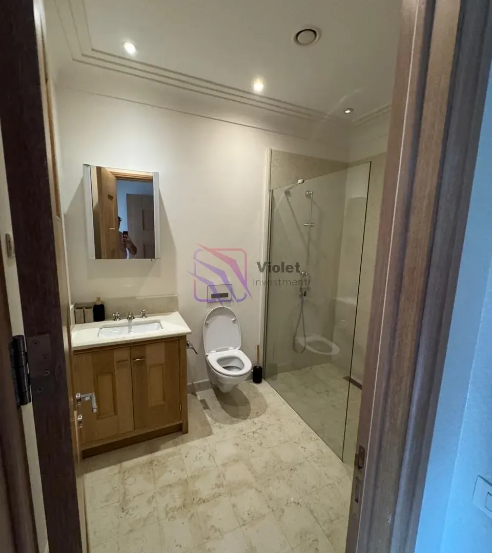 Rent, four bedroom apartment, 240m², Porto Montenegro, Tivat
