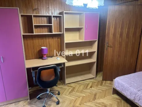 Prodaja, četvorosoban stan, 88m², Cvetni Trg, Vračar Sve Podlokacije - image 5