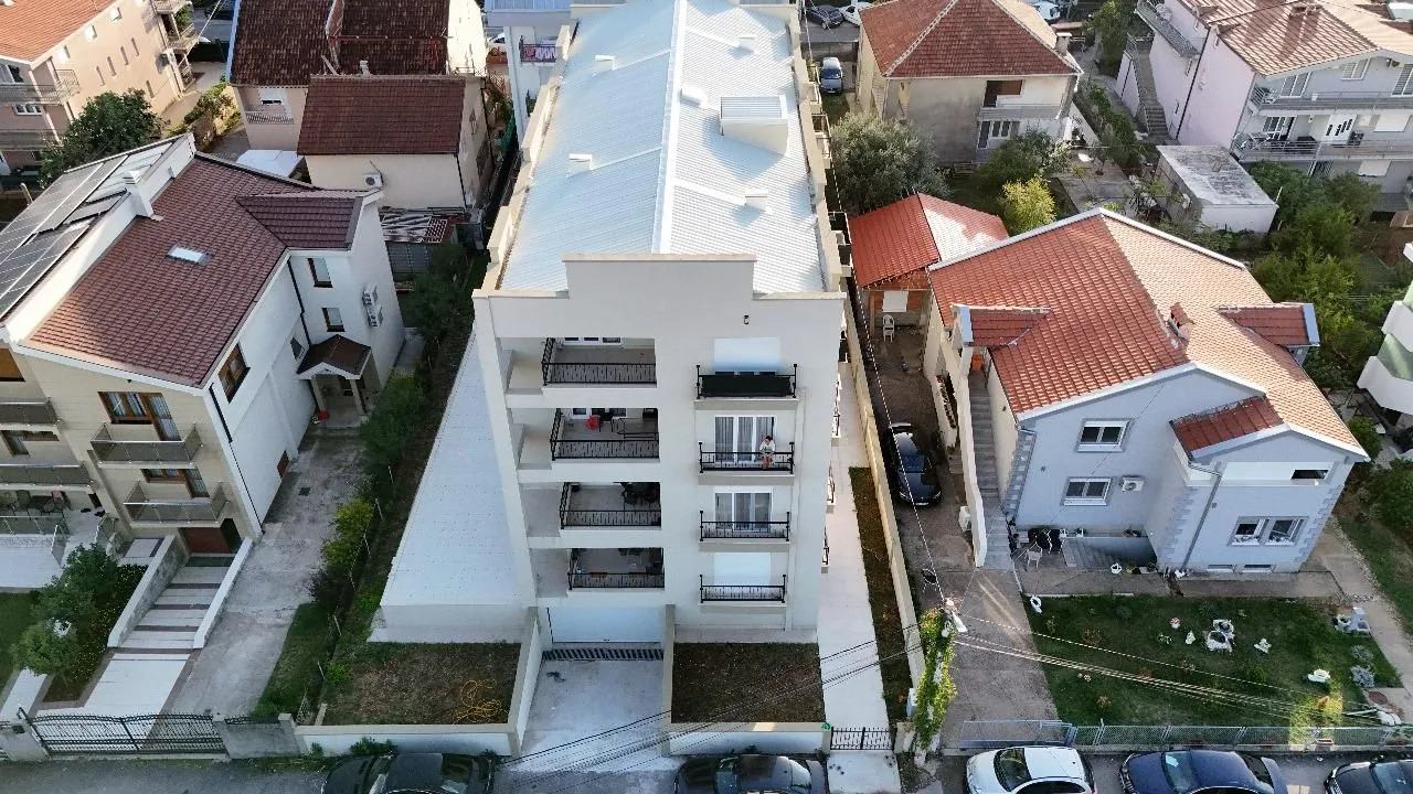 Prodaja, jednosoban stan, 52m², Stari Aerodrom, Podgorica