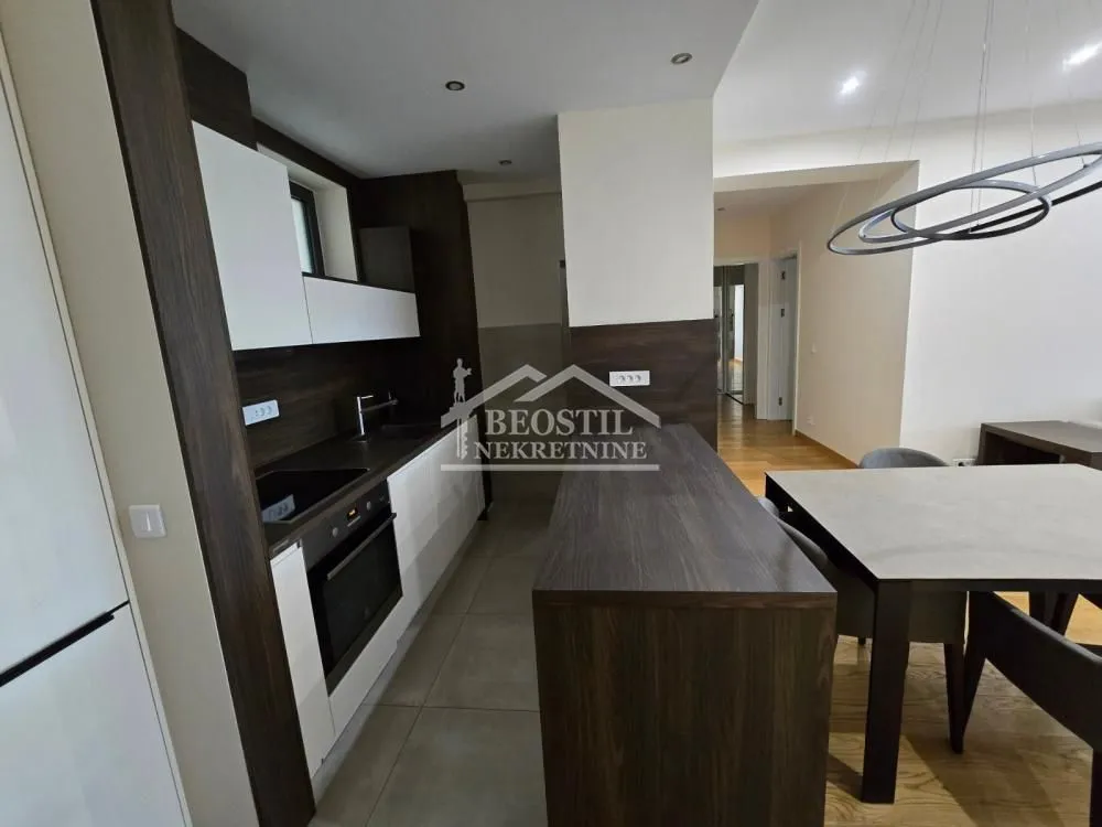 Rent, three bedroom apartment, 90m², Novi Beograd Sve Podlokacije, Beograd