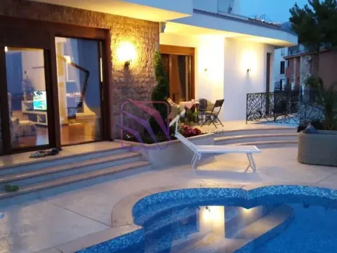 Prodaja, kuća, 252m², Šušanj, Bar - image 4